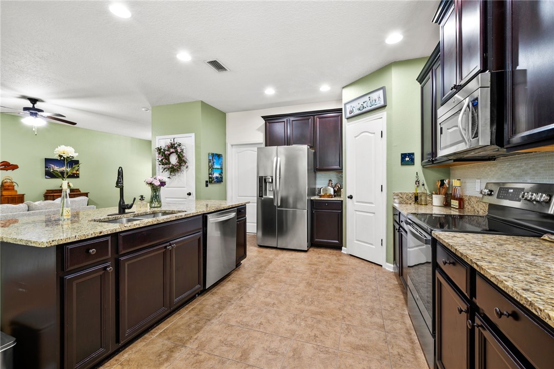 96533 Commodore Point Drive Yulee, FL 32097 - Photo 8 of 18 Gallery Image 8