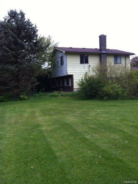 4251 Boscher Road Howell, MI 48843 - Photo 23 of 25 Side.jpg