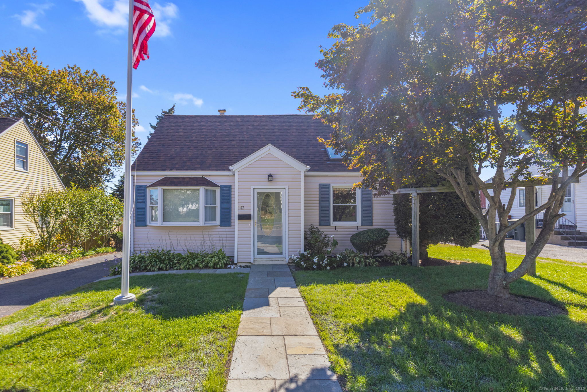 42 Devonshire Road Milford, CT 06460 - Photo 1 of 1 Gallery Image 1