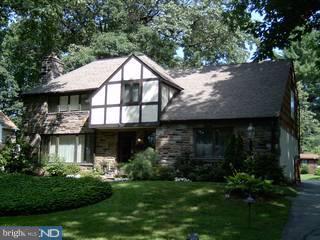 18 Woodcroft Road Havertown, PA 19083 - Photo 1 of 6