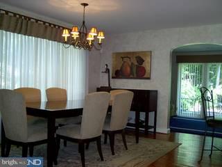 18 Woodcroft Road Havertown, PA 19083 - Photo 3 of 6