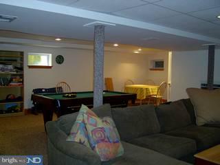 18 Woodcroft Road Havertown, PA 19083 - Photo 5 of 6