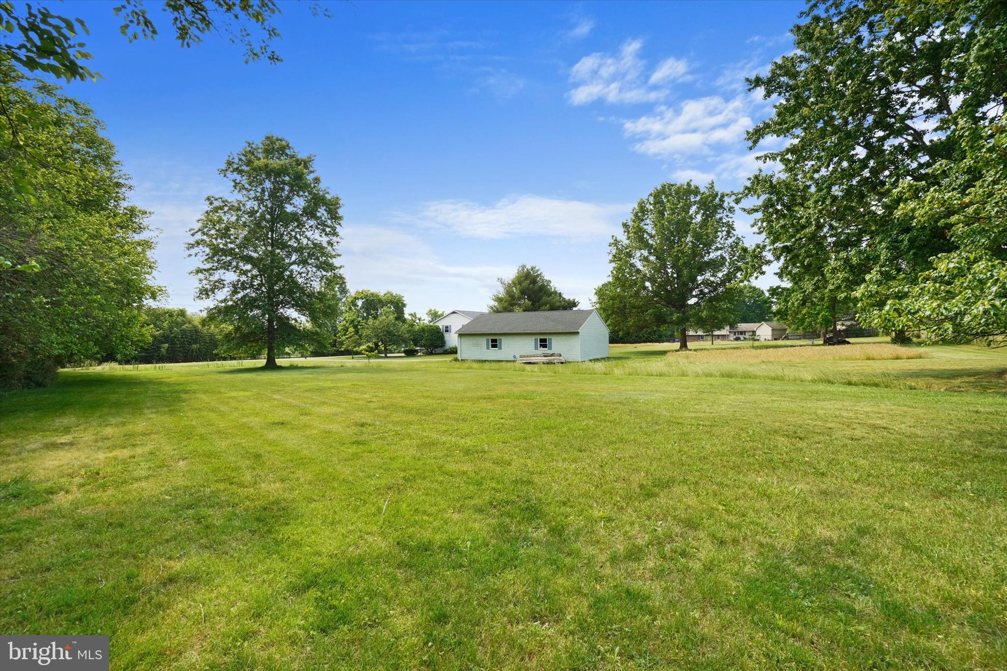 2035 Greenbriar Road York, PA 17404 - Photo 23 of 31 Gallery Image 23