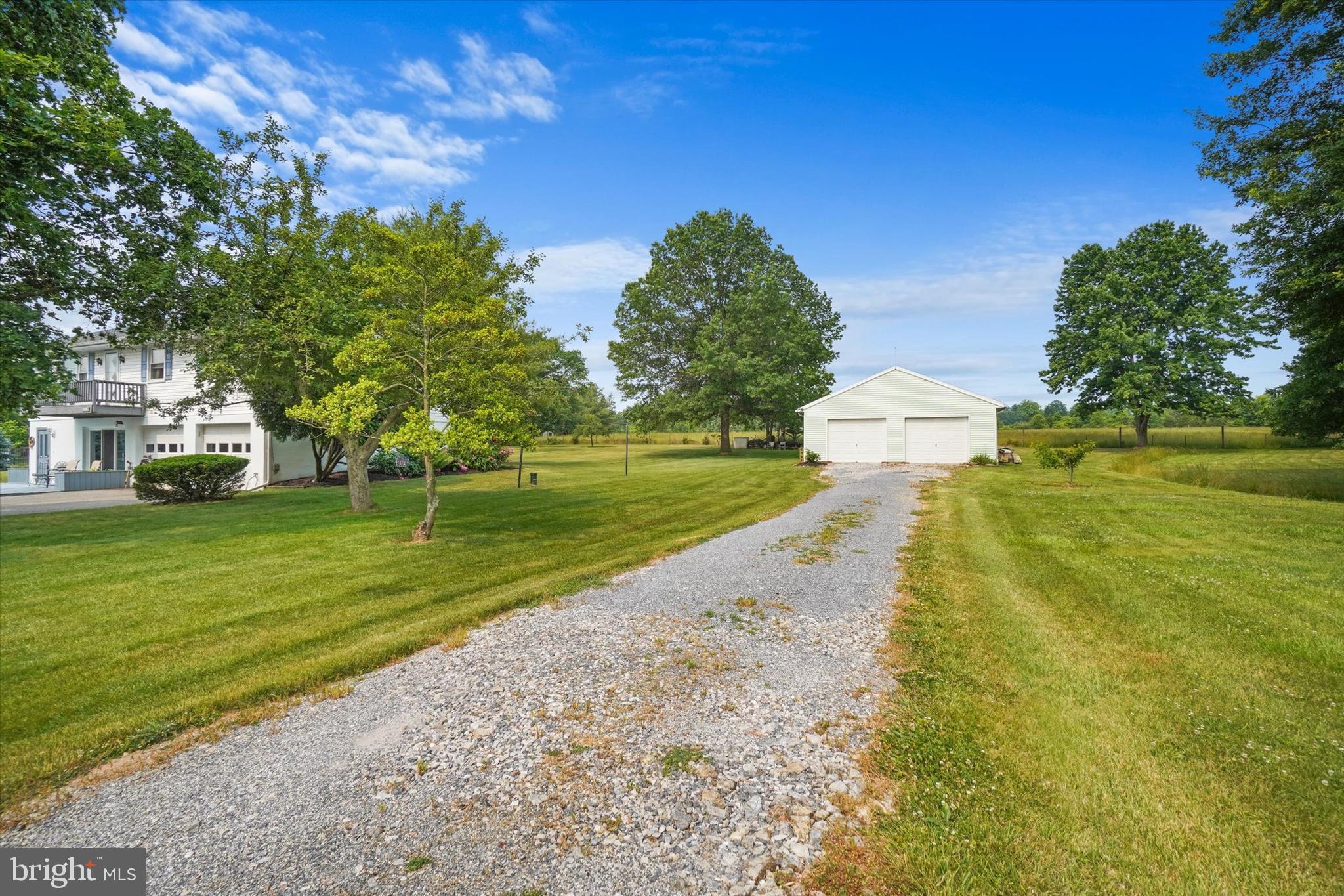 2035 Greenbriar Road York, PA 17404 - Photo 27 of 31 Gallery Image 27