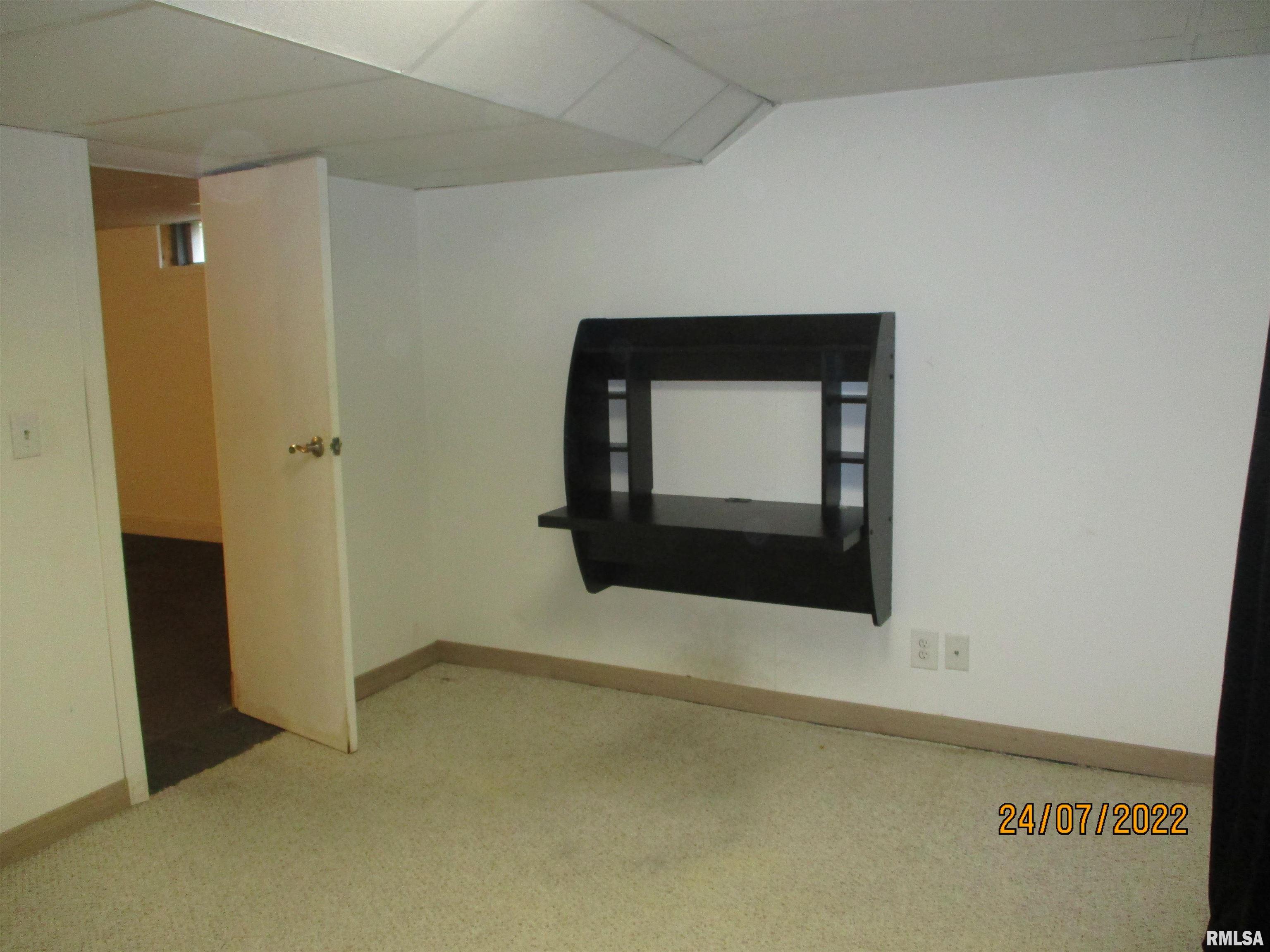 99 Mesa Road Springfield, IL 62702 - Photo 16 of 23