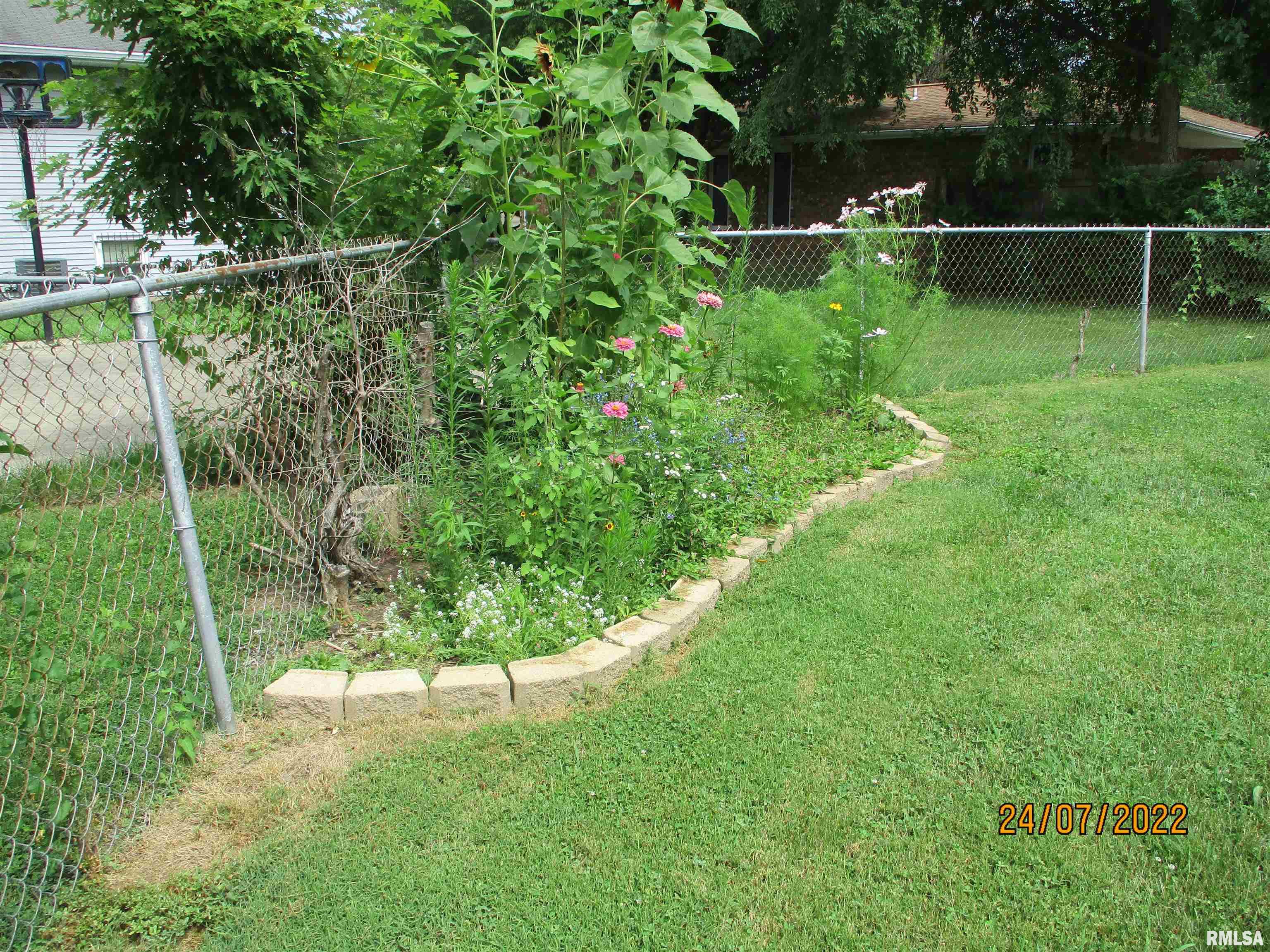 99 Mesa Road Springfield, IL 62702 - Photo 21 of 23