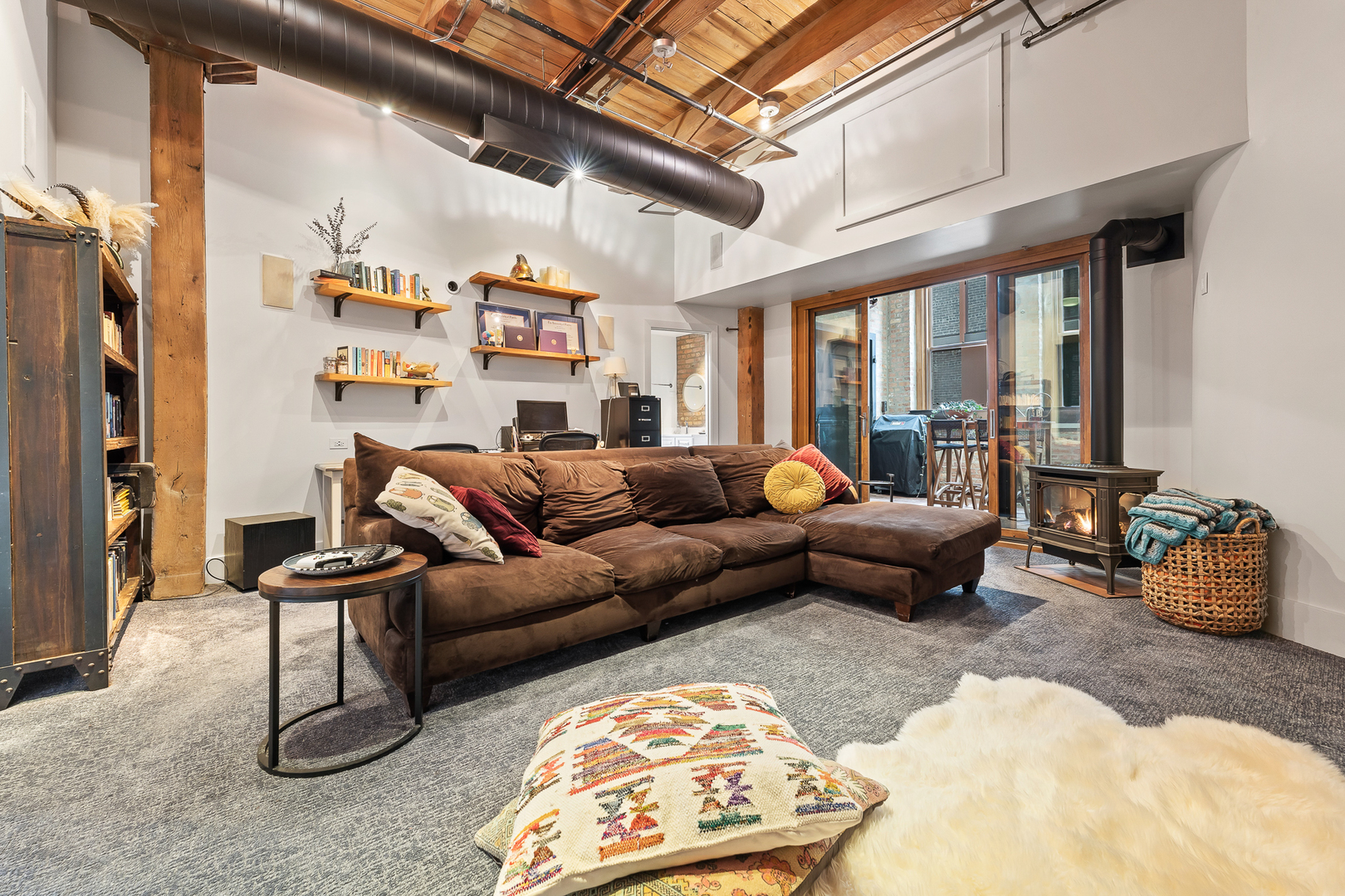 1101 West Lake Street, Unit 5E Chicago, IL 60607 - Photo 26 of 38 a living room with furniture and a large window