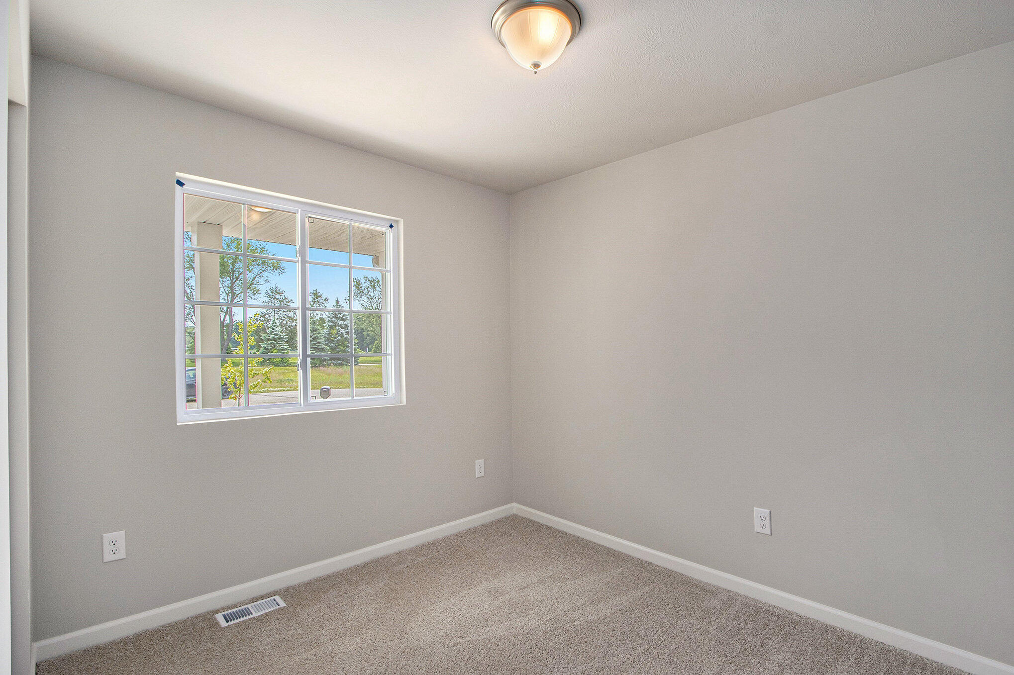 518 McKinley Three Rivers, MI 49093 - Photo 16 of 26 MTR033-V1245DF-BR2