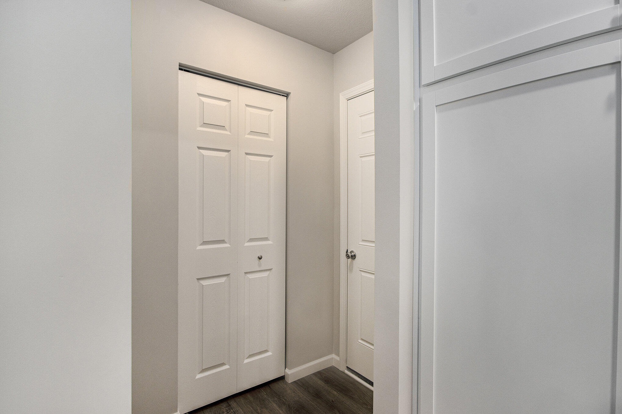 518 McKinley Three Rivers, MI 49093 - Photo 19 of 26 MTR033-V1245DF-Mudroom