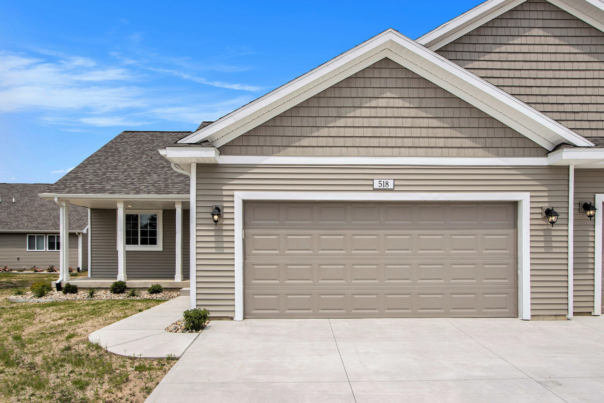 518 McKinley Three Rivers, MI 49093 - Photo 2 of 26 MTR033-V1245DF Rustic Clay1