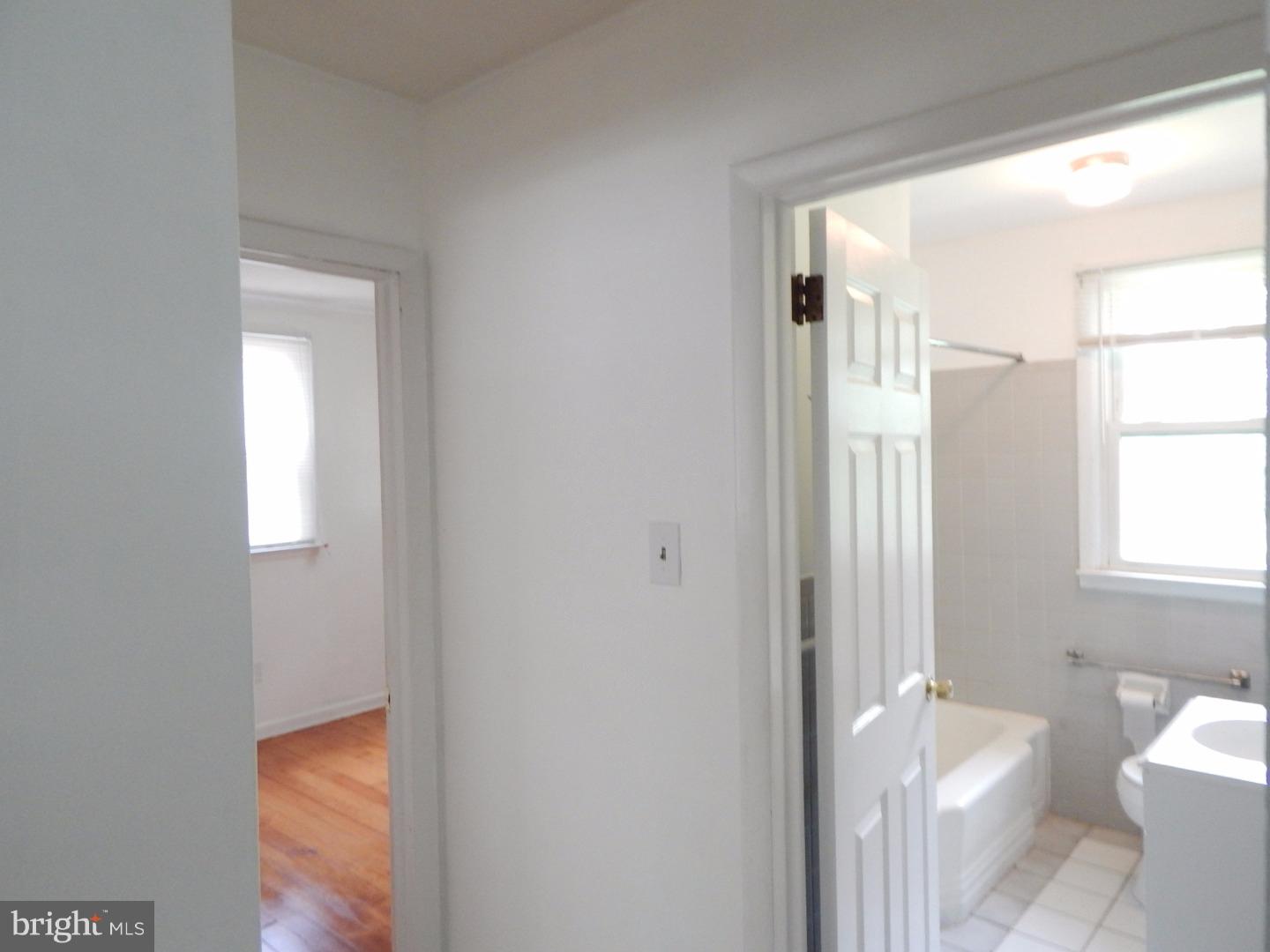317 Marsh Road Wilmington, DE 19809 - Photo 8 of 21 Gallery Image 8