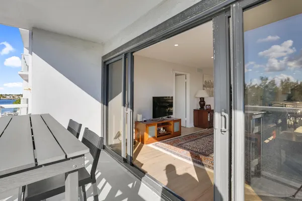$465,500 | 1401 North Riverside Drive, Unit 501, Pompano Beach, FL 33062