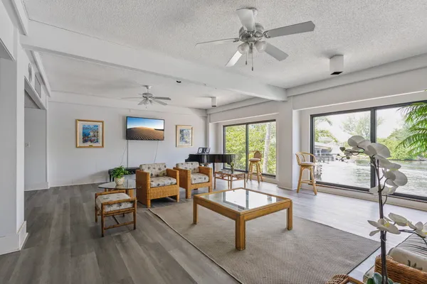 $465,500 | 1401 North Riverside Drive, Unit 501, Pompano Beach, FL 33062