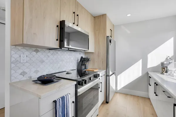 $465,500 | 1401 North Riverside Drive, Unit 501, Pompano Beach, FL 33062
