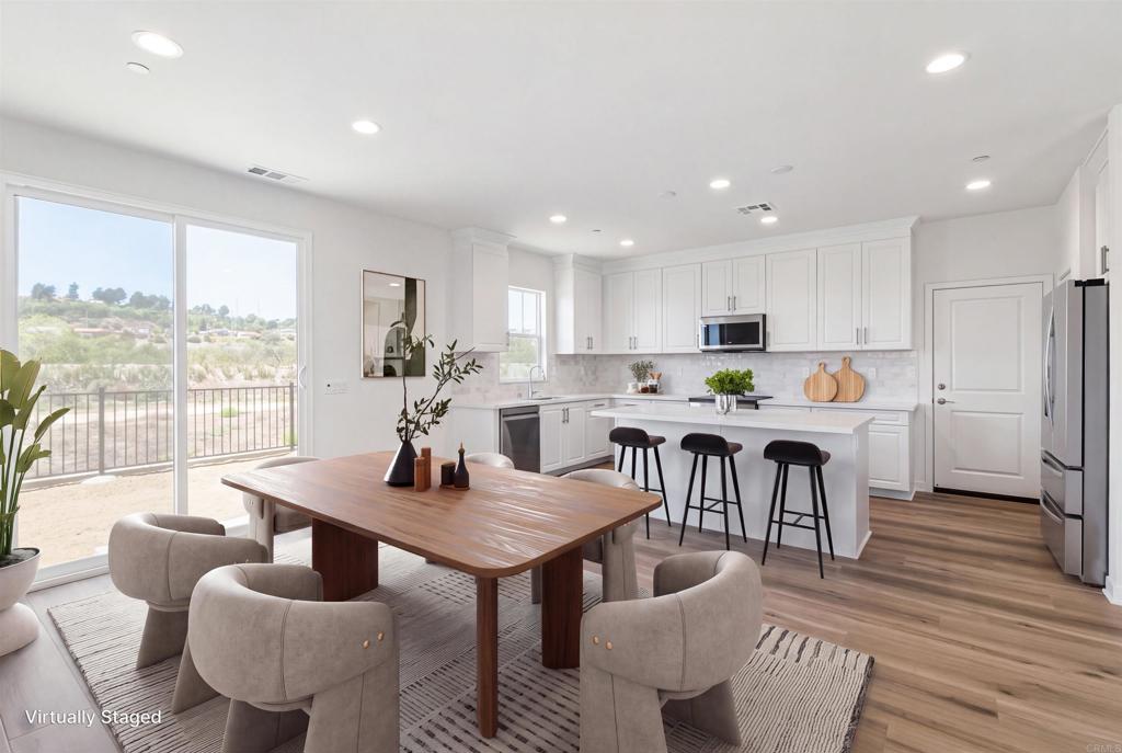 725 Kingbird Loop Oceanside, CA 92058 - Photo 14 of 61 Gallery Image 14
