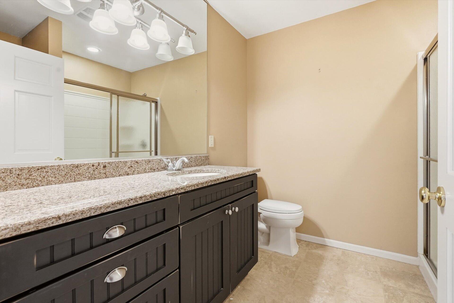 315 Oak Ridge Drive Hartland, WI 53029 - Photo 15 of 21 Lower Level Full Bath