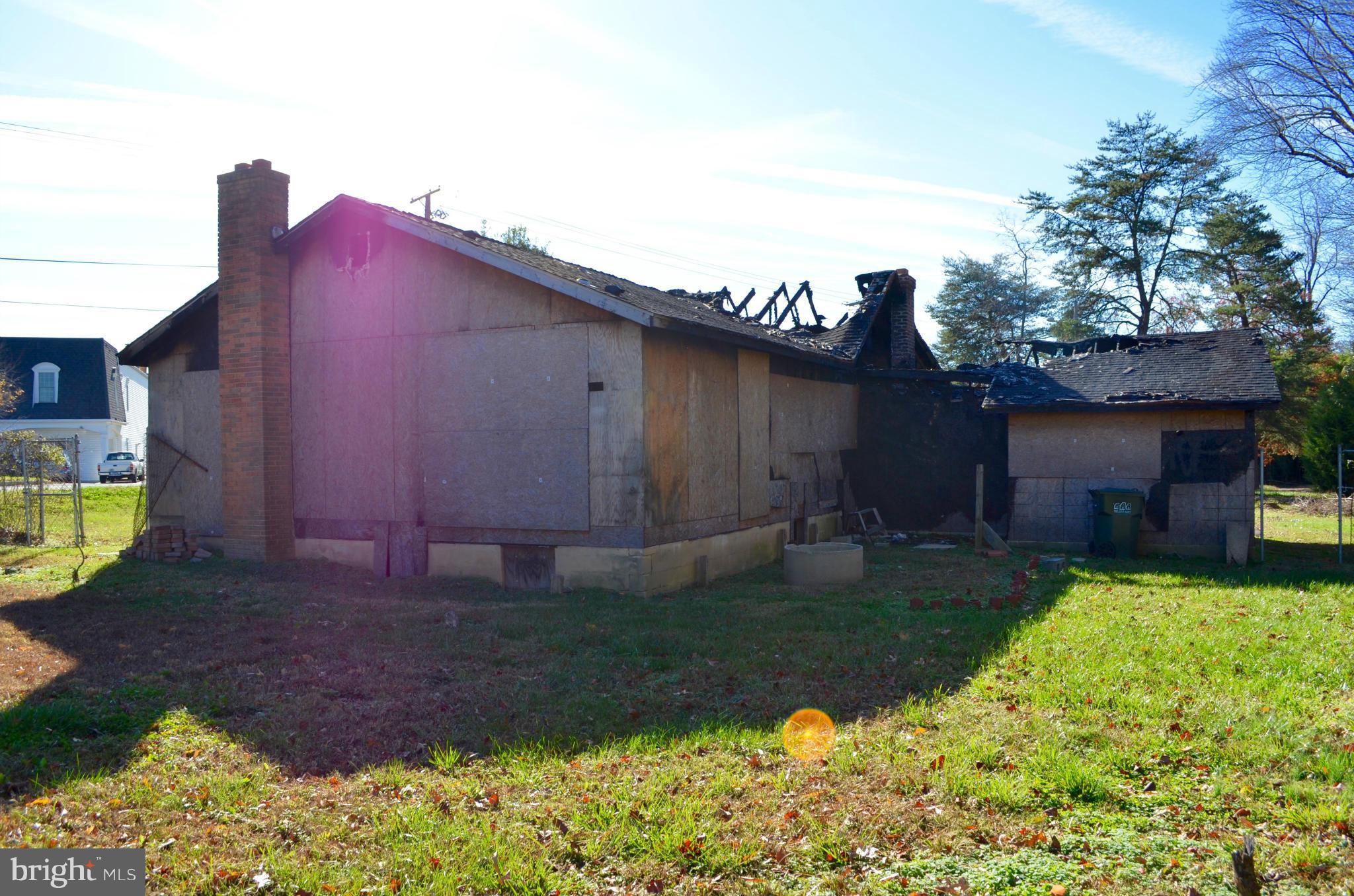 6706 Springbrook Lane Clinton, MD 20735 - Photo 8 of 20 Exterior (Rear)