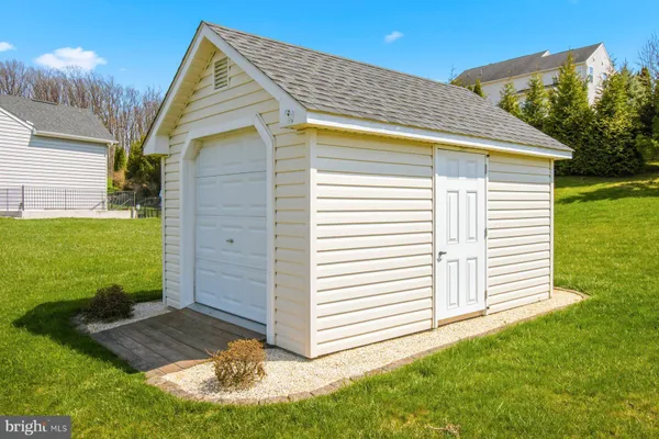 $405,000 | 36 Kaitlyn Drive, Hanover, PA 17331