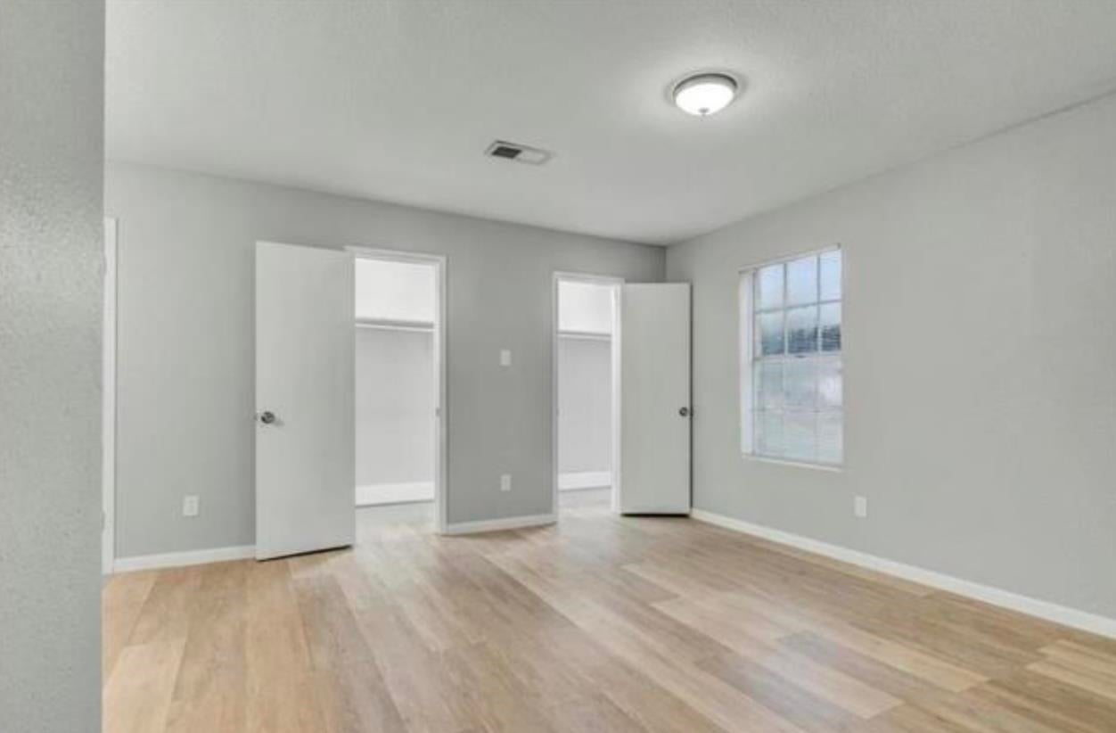 4165 Crow Road Beaumont, TX 77706 - Photo 8 of 11 Gallery Image 8