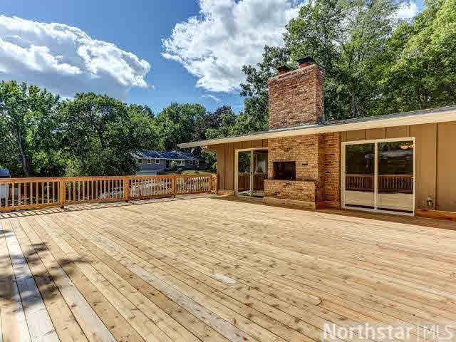 11410 Oakvale Road South Minnetonka, MN 55305 - Photo 3 of 18