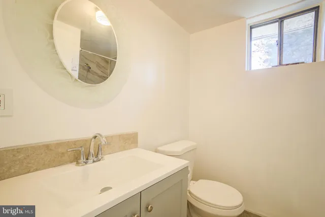 $3,900 | 14105 Parkland Drive, Rockville, MD 20853