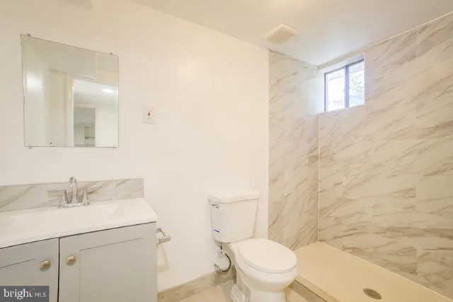 $3,900 | 14105 Parkland Drive, Rockville, MD 20853