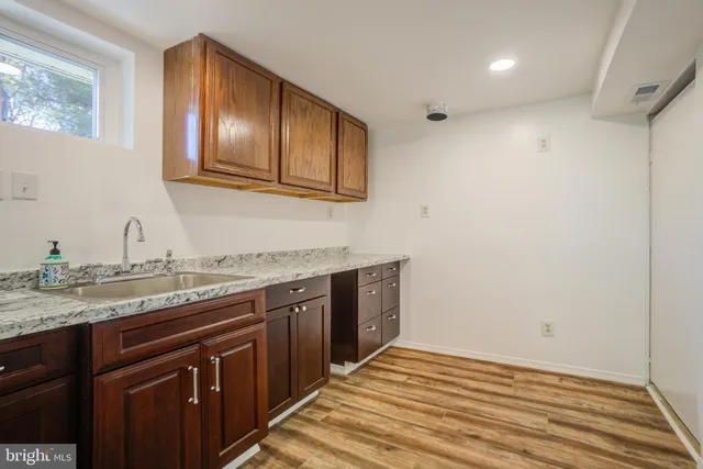 $3,900 | 14105 Parkland Drive, Rockville, MD 20853