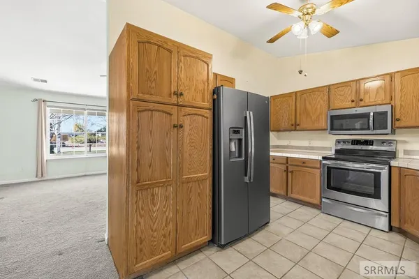 $399,900 | 1145 East Airport Road, Blackfoot, ID 83221