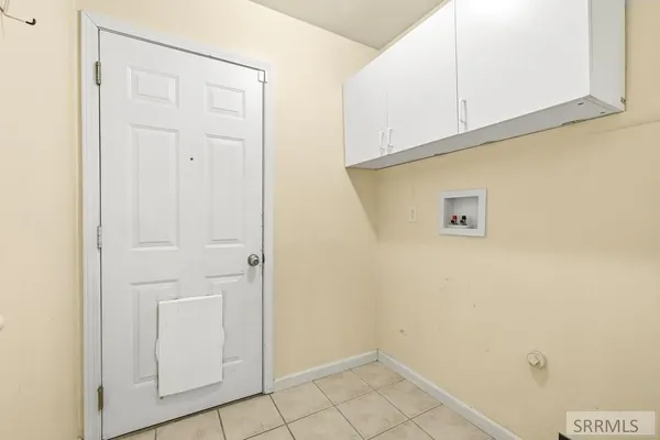 $399,900 | 1145 East Airport Road, Blackfoot, ID 83221