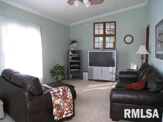 21 Oak Grove Road Geneseo, IL 61254 - Photo 3 of 12 Gallery Image 3