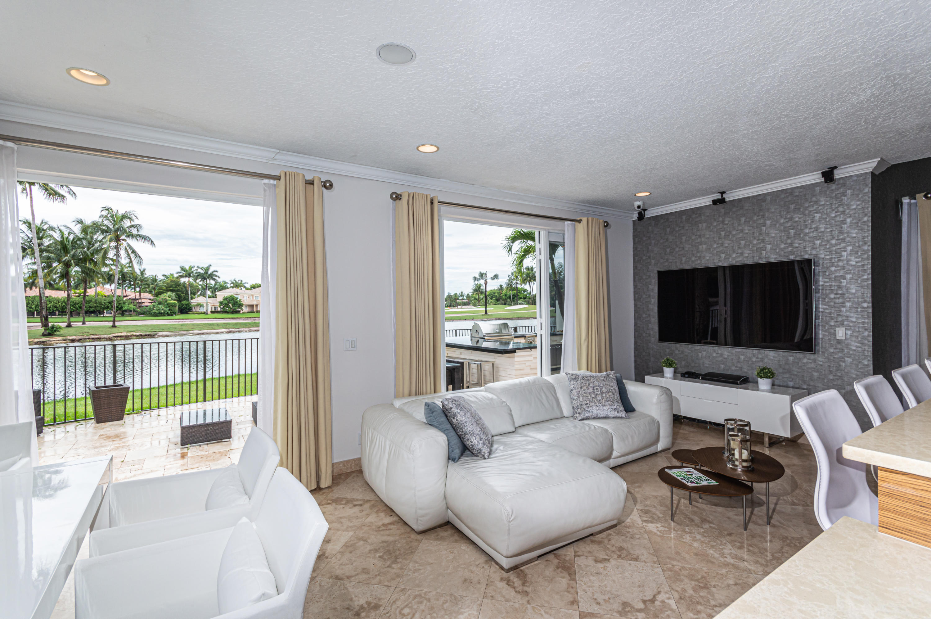 3415 Northwest 51st Place Boca Raton, FL 33496 - Photo 16 of 38 Family Room
