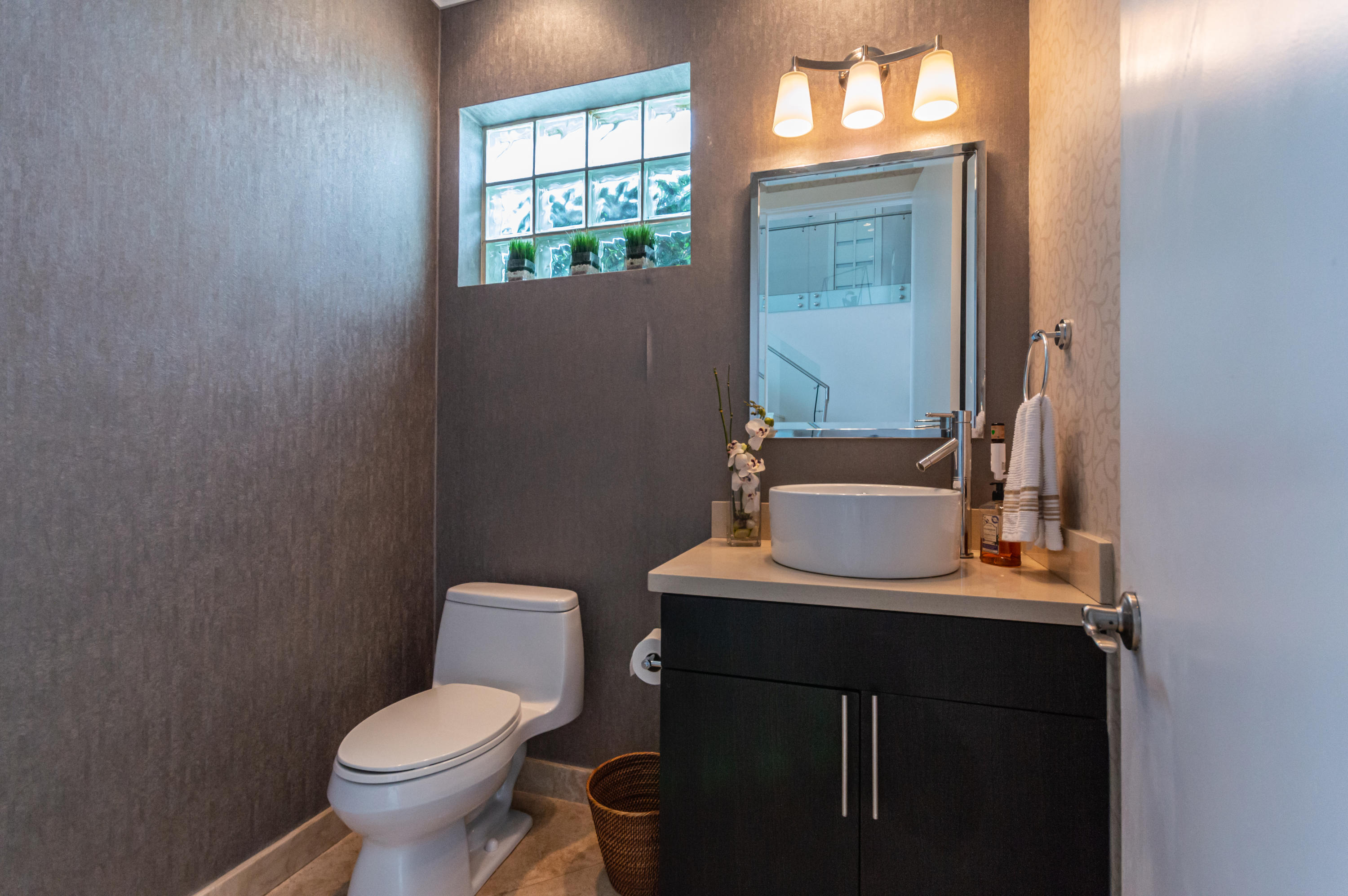 3415 Northwest 51st Place Boca Raton, FL 33496 - Photo 19 of 38 Powder Room