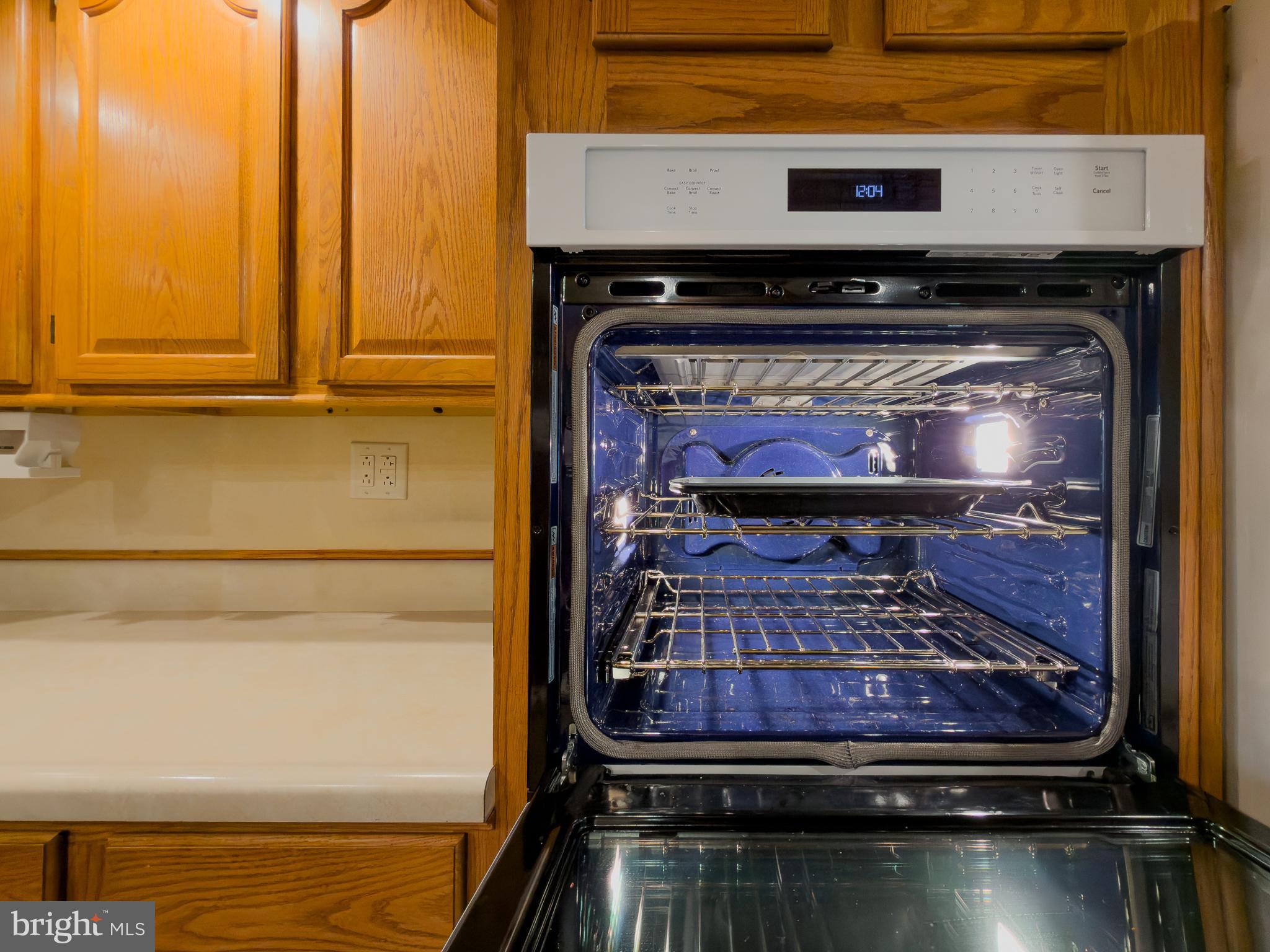 440 Durham Road Langhorne, PA 19047 - Photo 11 of 23 a window