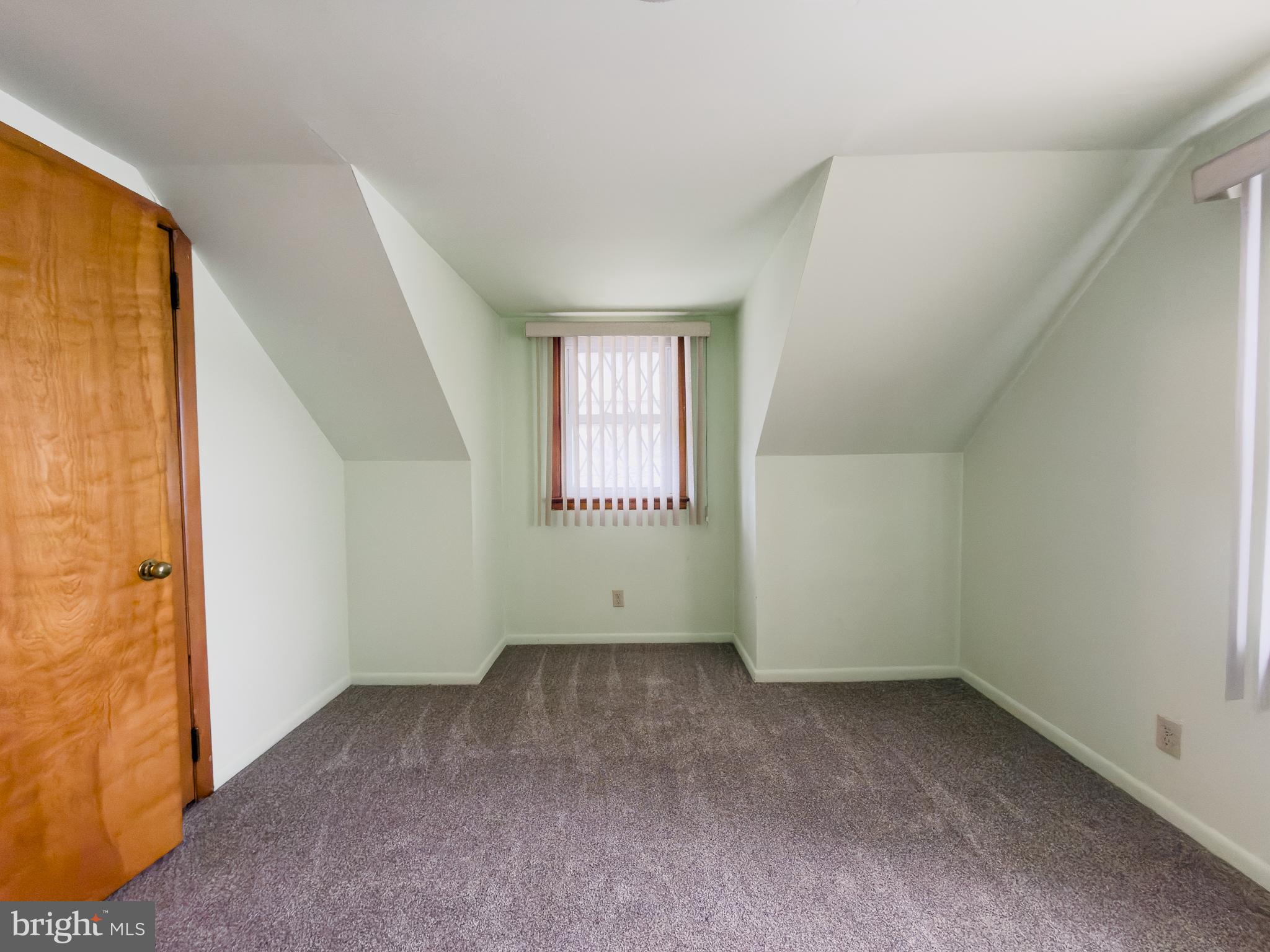440 Durham Road Langhorne, PA 19047 - Photo 18 of 23 an empty room with windows
