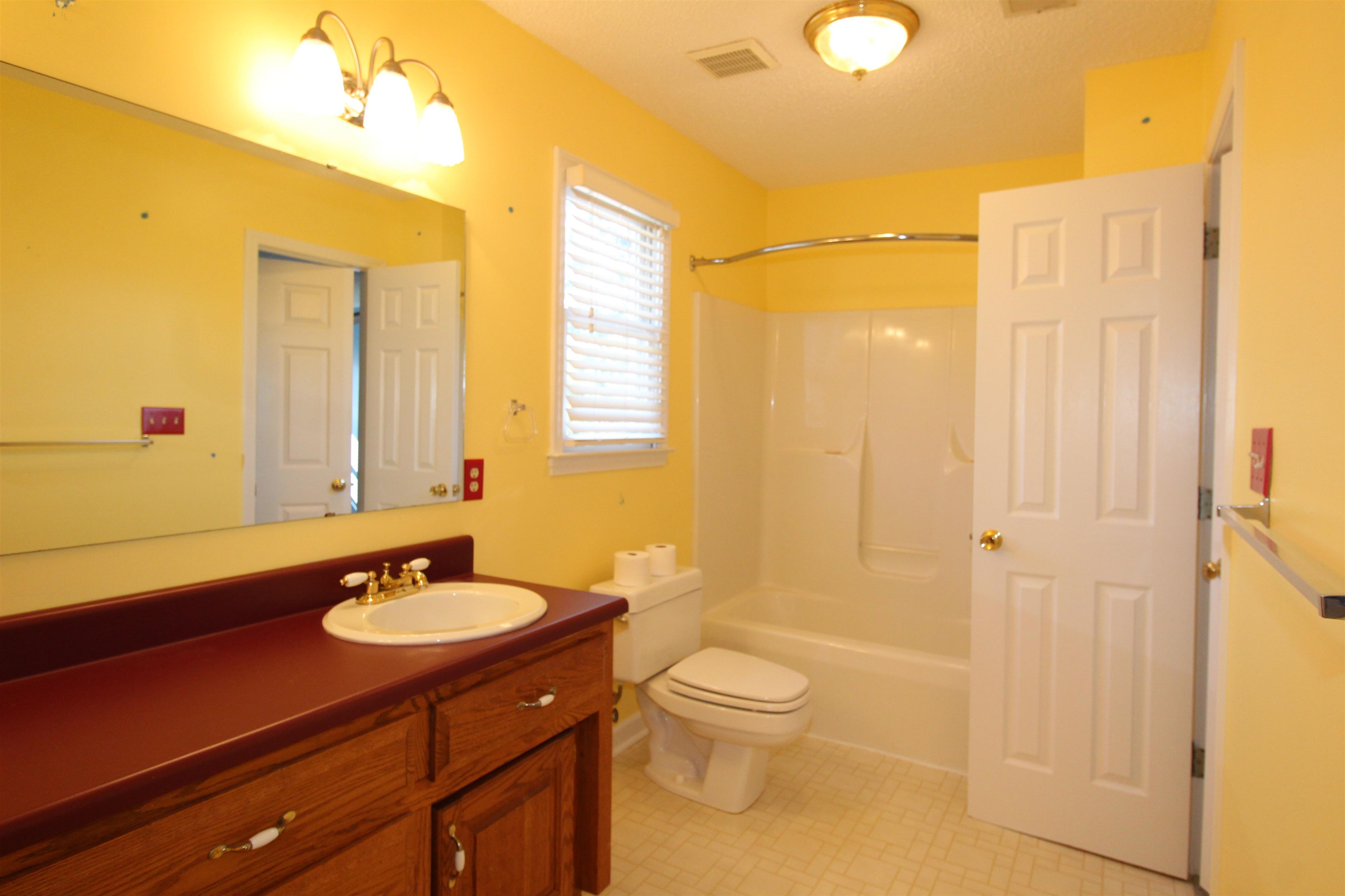 200 Sneeds Drive Inman, SC 29349 - Photo 32 of 48