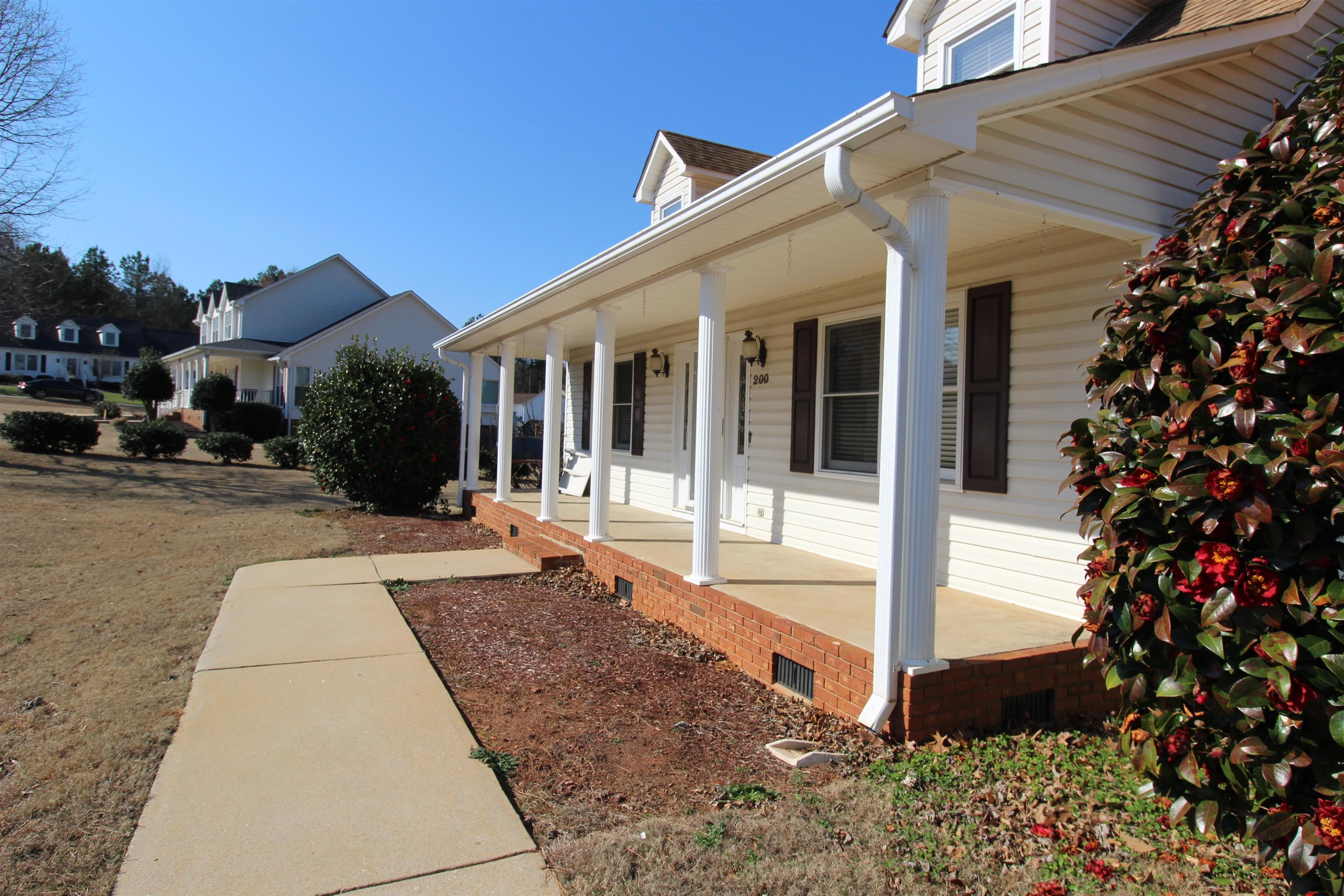 200 Sneeds Drive Inman, SC 29349 - Photo 4 of 48