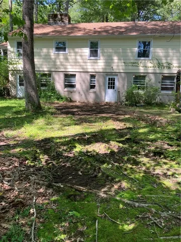 $3,000 | 100 Forge Road, North Kingstown, RI 02852