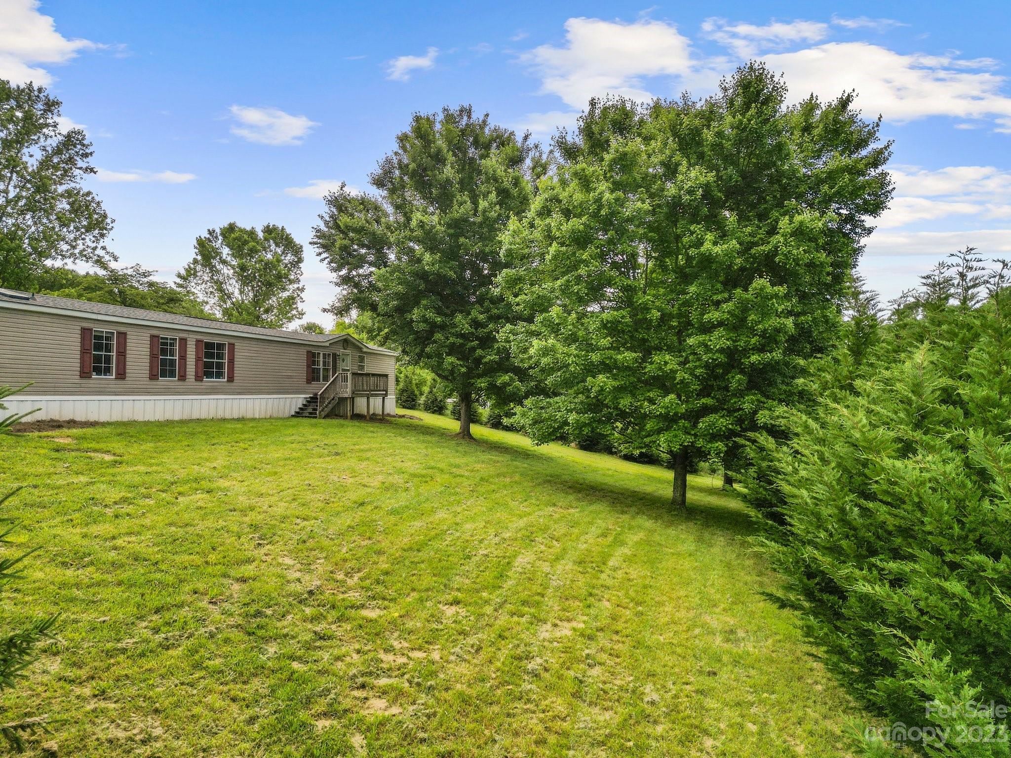 23 Ridge Top Acres Road Candler, NC 28715 - Photo 5 of 31 Gallery Image 5