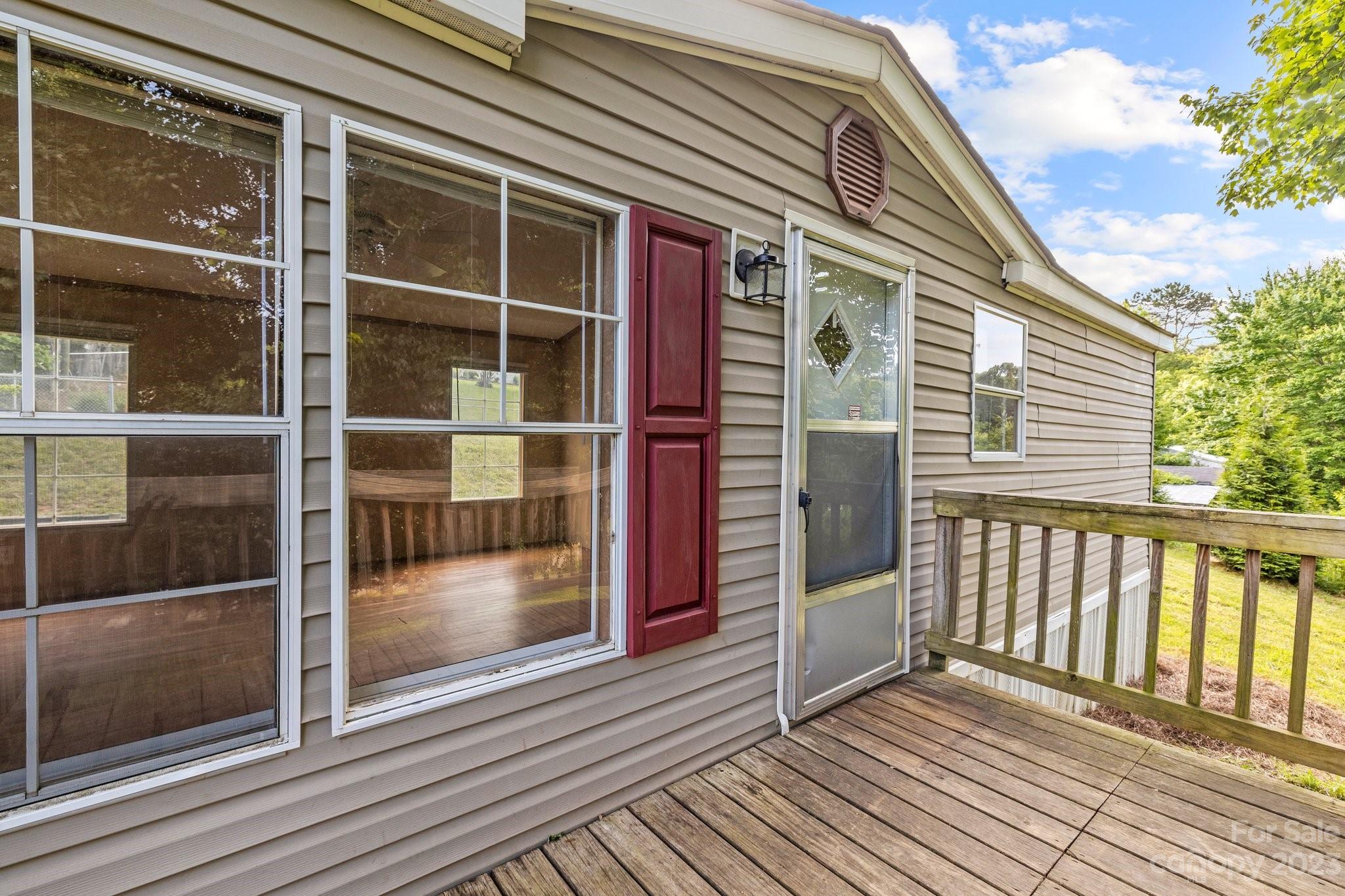23 Ridge Top Acres Road Candler, NC 28715 - Photo 10 of 31 Gallery Image 10