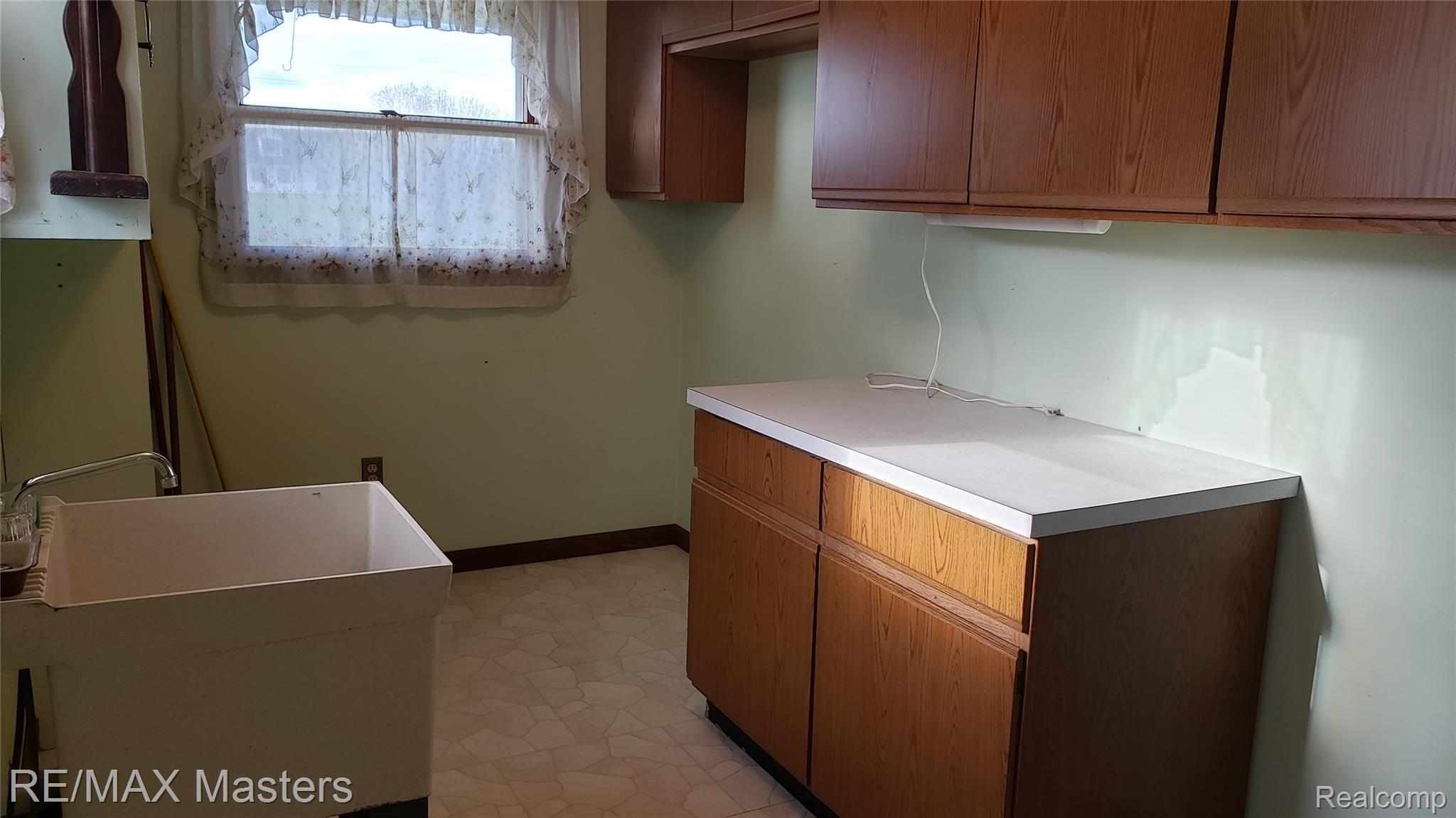 2466 Carleton West Road Carleton, MI 48117 - Photo 42 of 48 20210409_085435.jpg