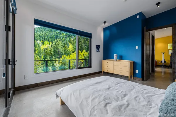 a view of a large window with an outdoor space