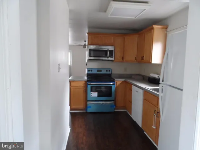 $2,400 | 180 North Main Street, Mullica Hill, NJ 08062