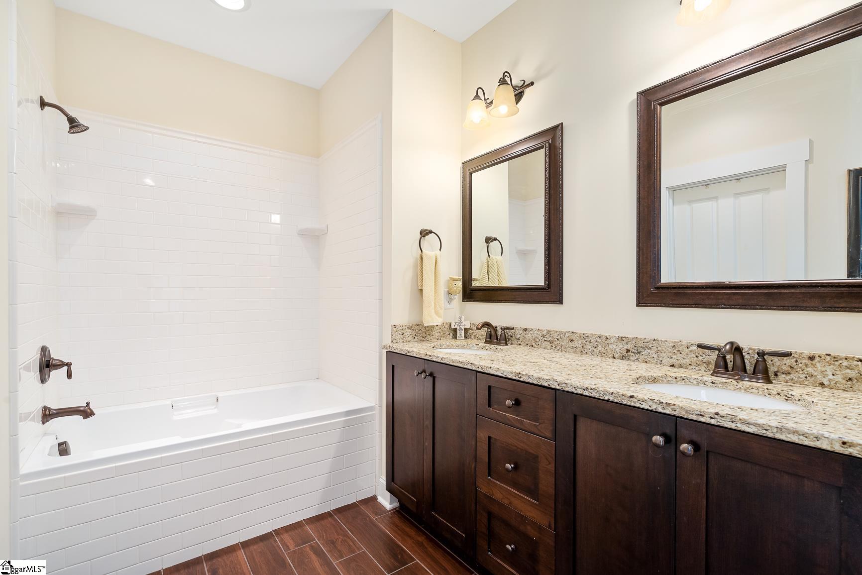 157 Old Compton Street Pendleton, SC 29670 - Photo 16 of 35