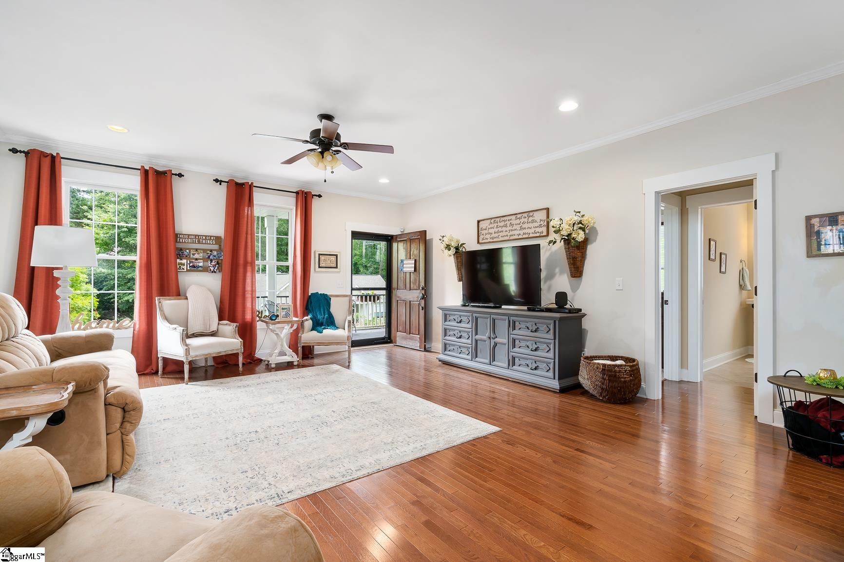 157 Old Compton Street Pendleton, SC 29670 - Photo 5 of 35