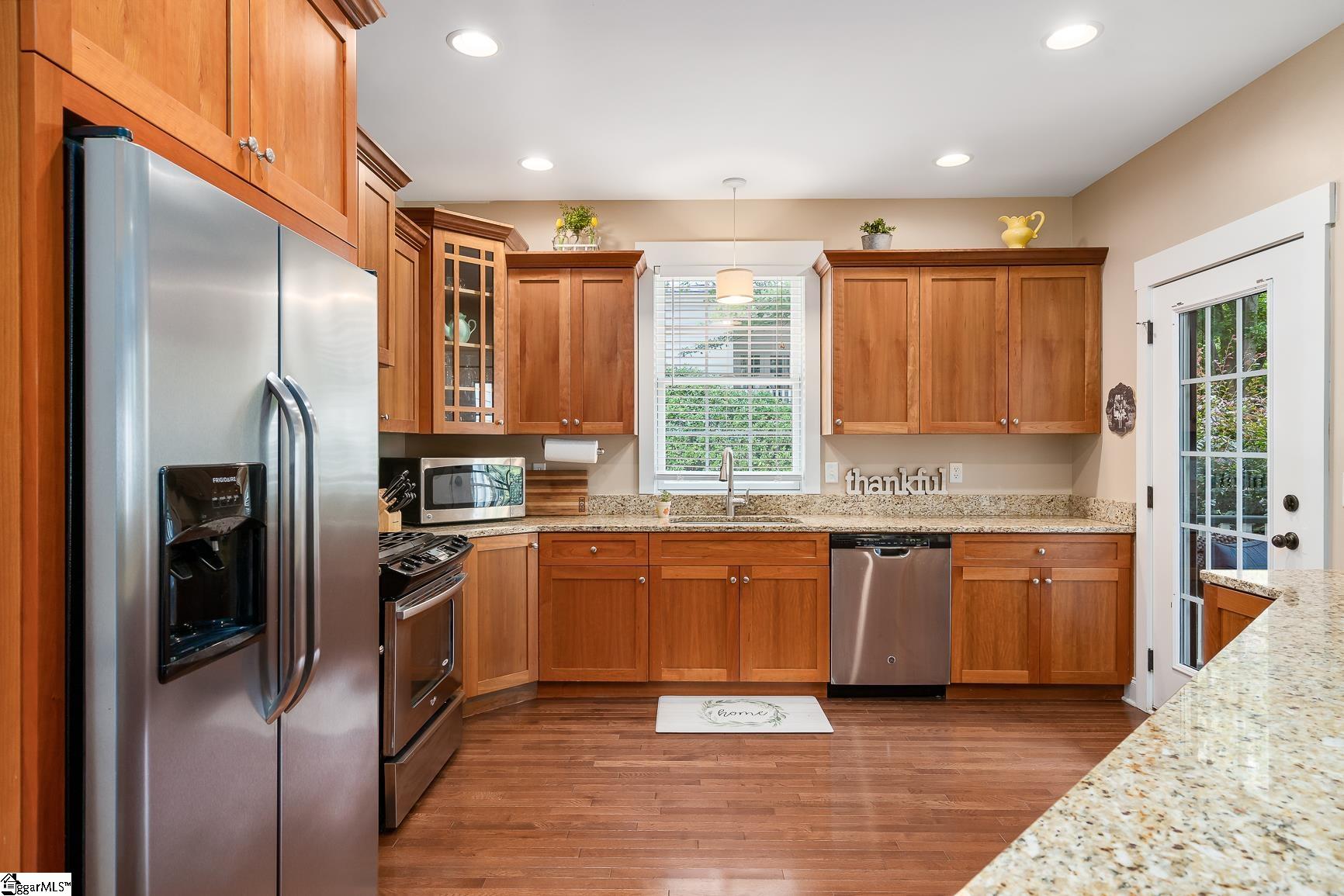157 Old Compton Street Pendleton, SC 29670 - Photo 8 of 35