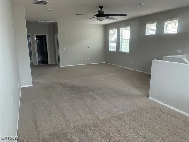 $2,800 | 949 Huntington Cove Parkway, Las Vegas, NV 89178