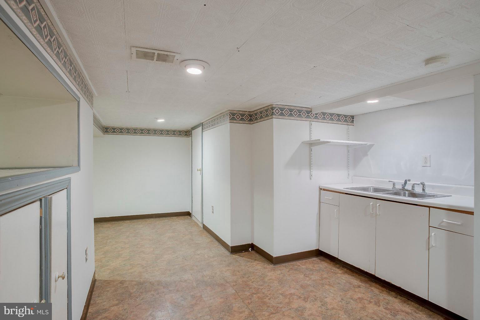 4709 Pilgrim Road Baltimore, MD 21214 - Photo 38 of 44 LL - potential for small apartment