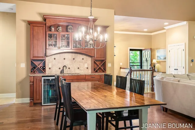 $929,900 | 15611 River Woods, West Olive, MI 49460