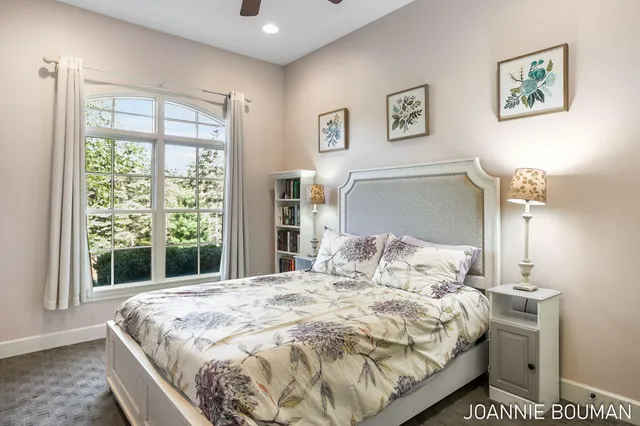 $929,900 | 15611 River Woods, West Olive, MI 49460