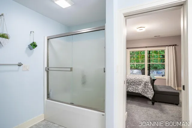 $929,900 | 15611 River Woods, West Olive, MI 49460